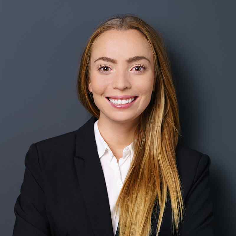 https://www.yourlawalliance.com/wp-content/uploads/2019/10/image_team_06.jpg